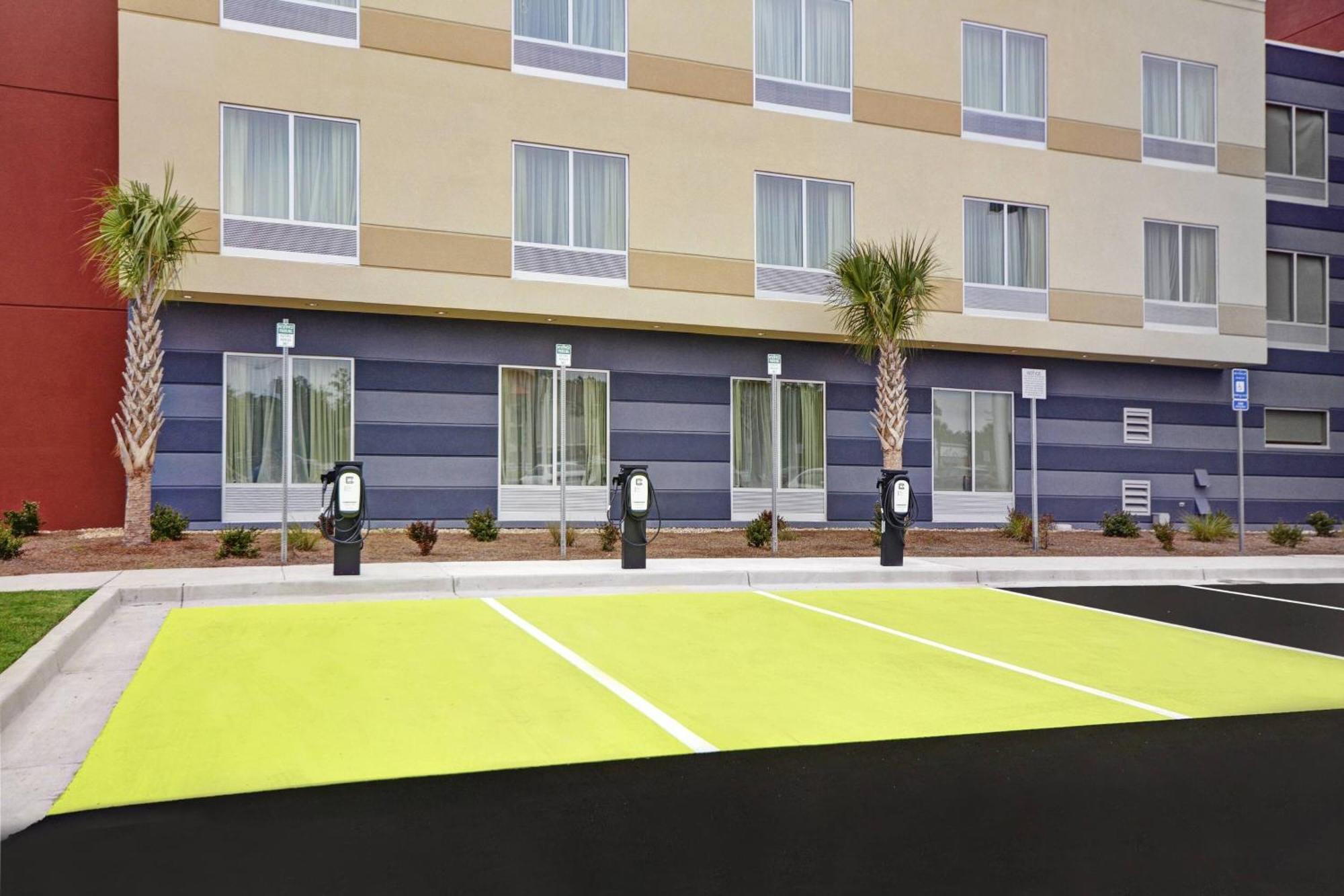 Fairfield Inn & Suites By Marriott Savannah Sw/Richmond Hill Zewnętrze zdjęcie